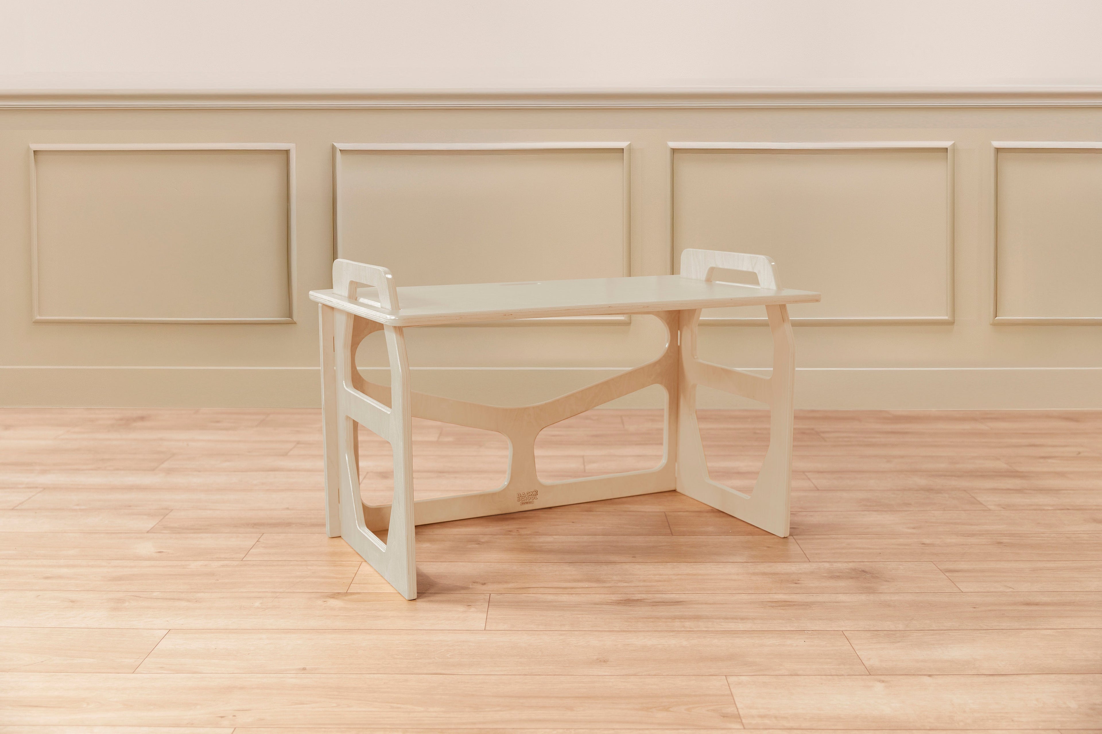 Tables & Desks