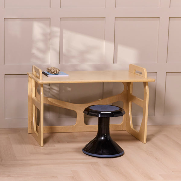 BrightSpace Student Desk