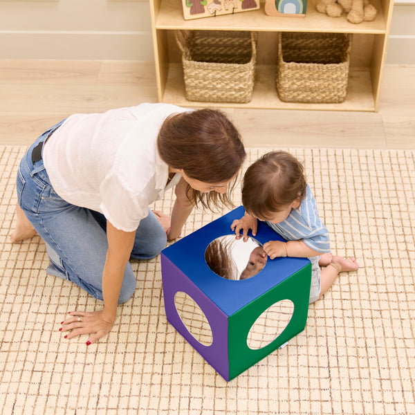 Peek 'n' See Play Cube